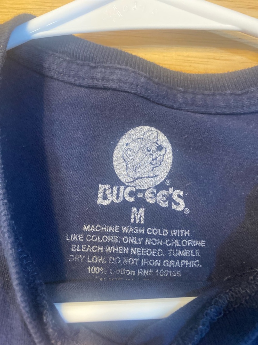 Buc-ee's Navy Logo Tee - Beaver Logo Front & Back - Picture 6 of 7